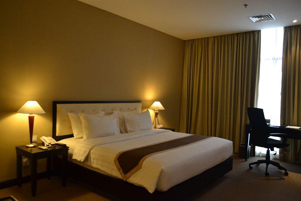 Prime Park Hotel Бандунг Экстерьер фото