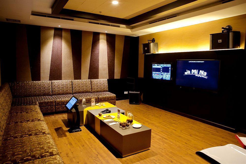 Prime Park Hotel Бандунг Экстерьер фото